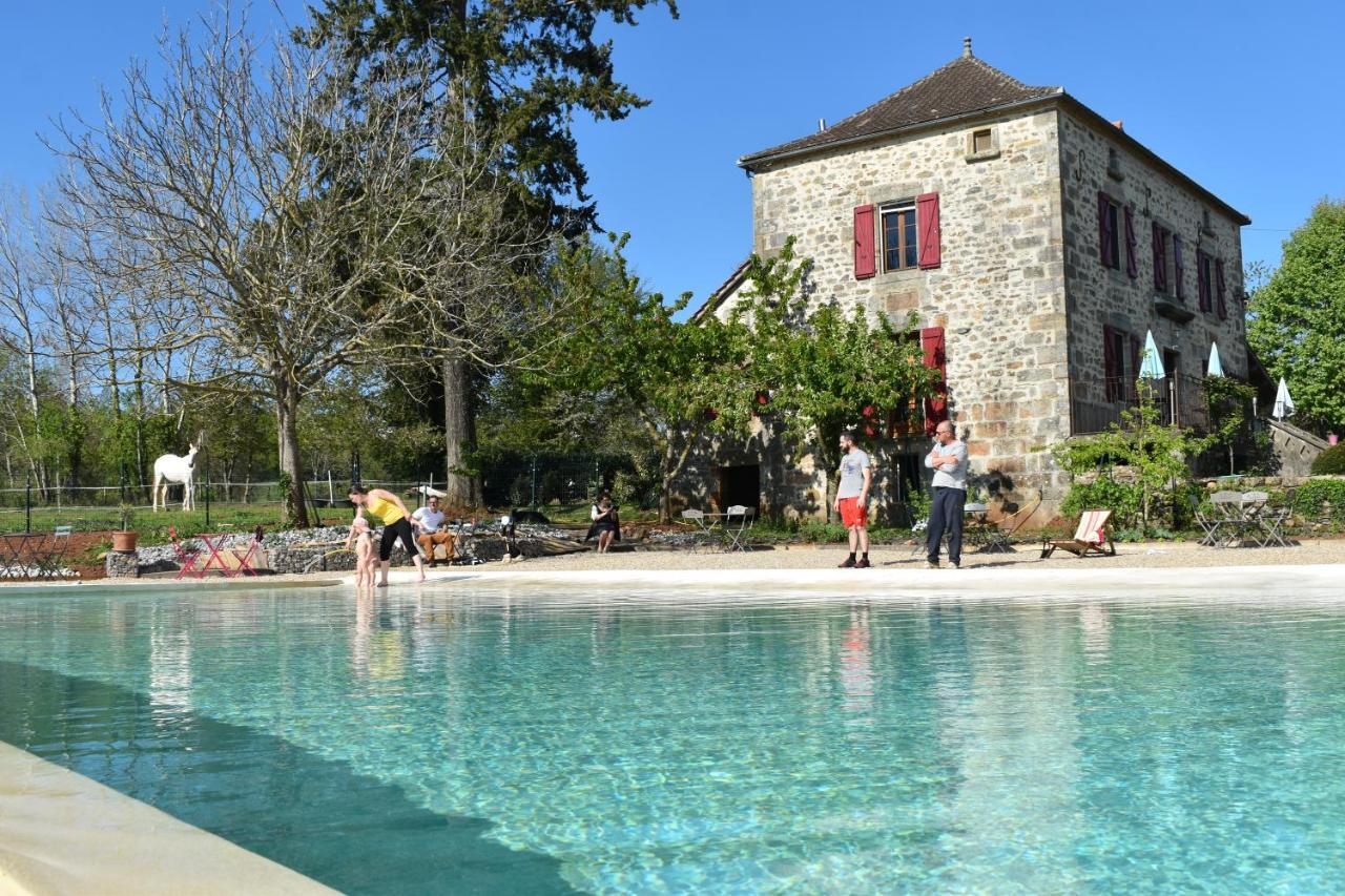 Ecuries de Saint Maurice Bed & Breakfast Lacapelle-Marival Exterior foto