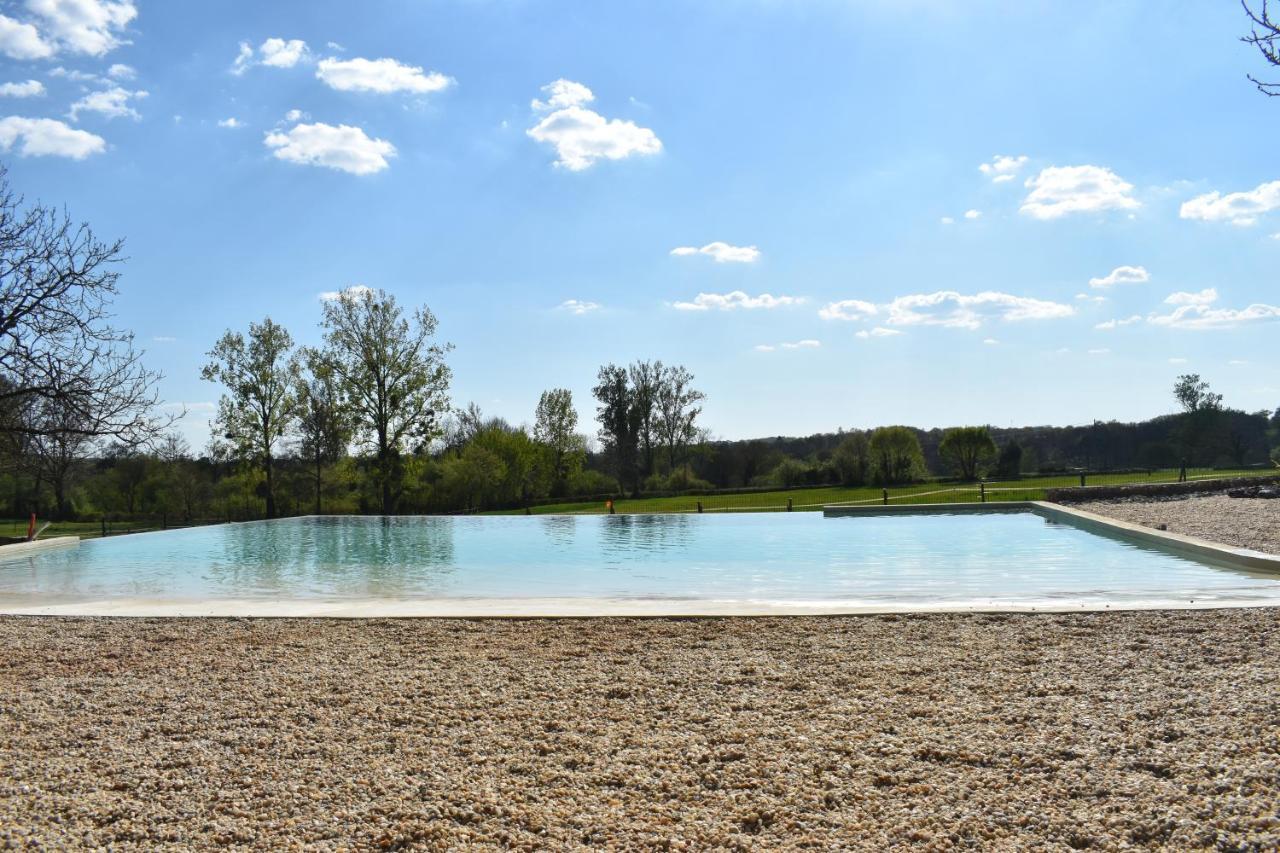 Ecuries de Saint Maurice Bed & Breakfast Lacapelle-Marival Exterior foto