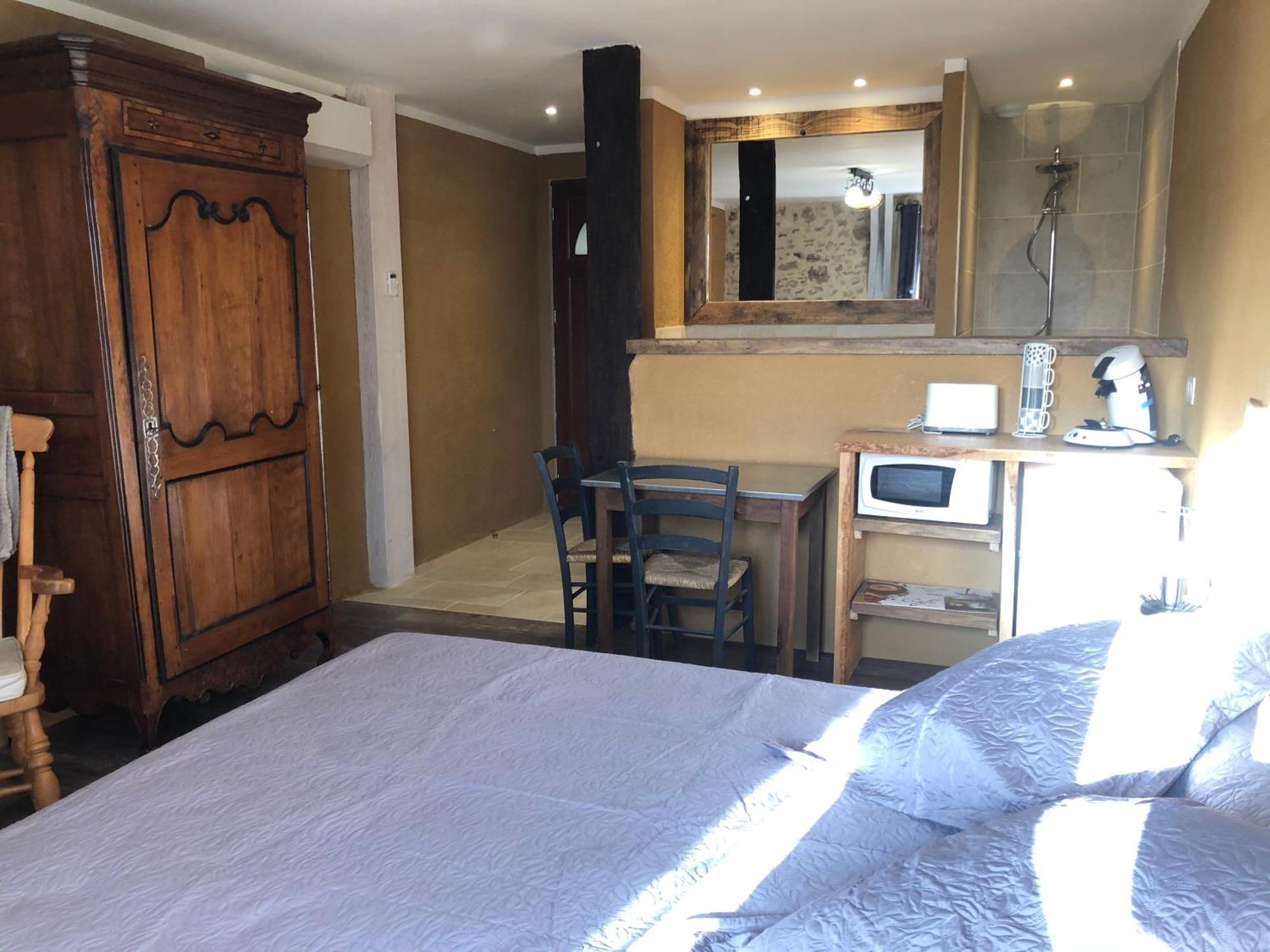 Ecuries de Saint Maurice Bed & Breakfast Lacapelle-Marival Exterior foto
