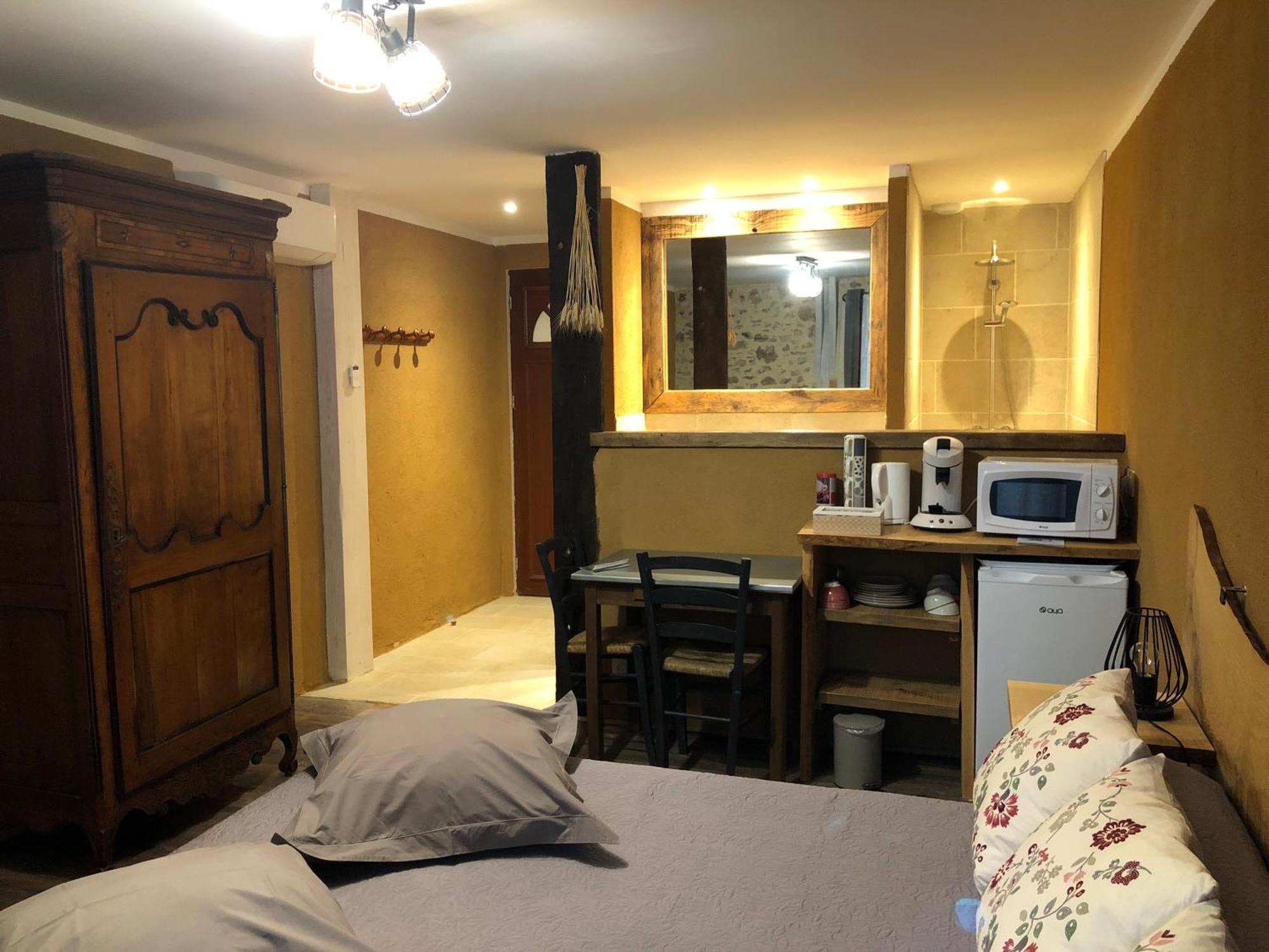 Ecuries de Saint Maurice Bed & Breakfast Lacapelle-Marival Exterior foto