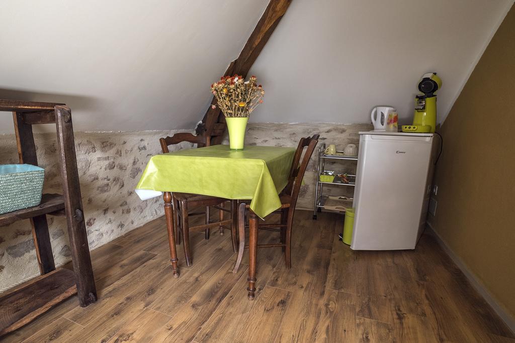 Ecuries de Saint Maurice Bed & Breakfast Lacapelle-Marival Exterior foto