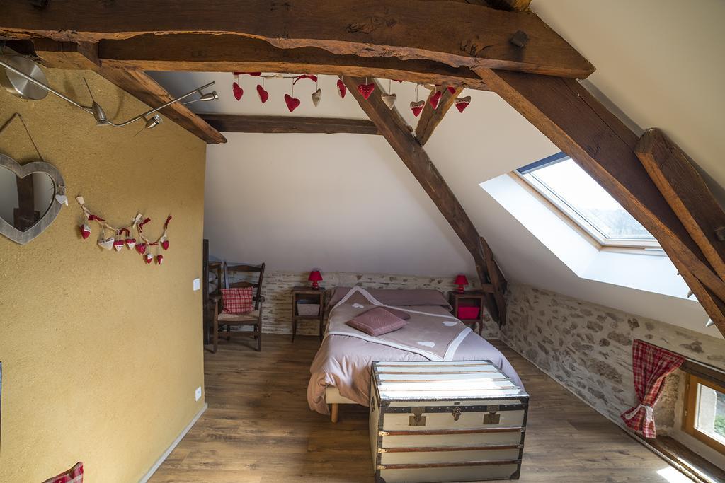 Ecuries de Saint Maurice Bed & Breakfast Lacapelle-Marival Exterior foto