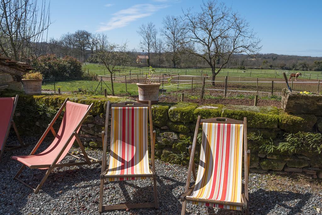 Ecuries de Saint Maurice Bed & Breakfast Lacapelle-Marival Exterior foto