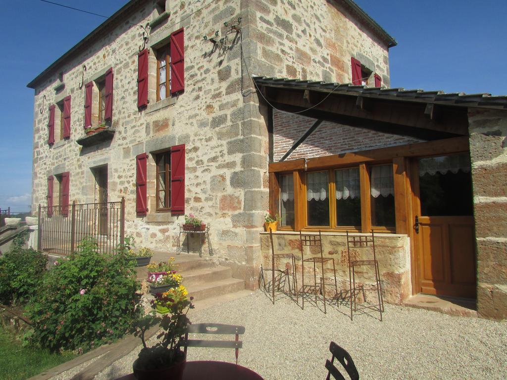 Ecuries de Saint Maurice Bed & Breakfast Lacapelle-Marival Exterior foto
