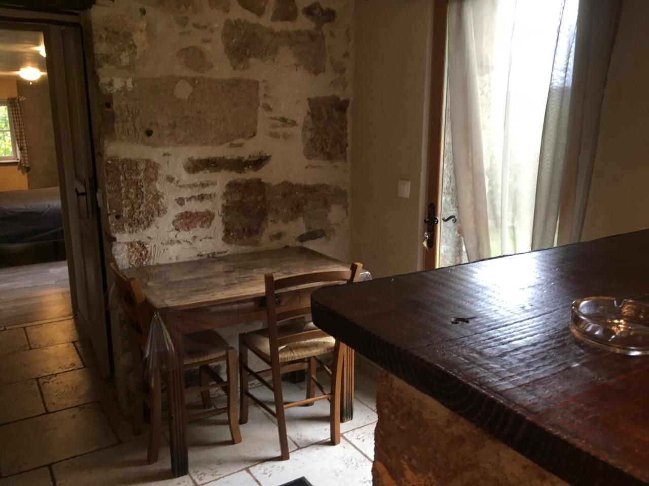 Ecuries de Saint Maurice Bed & Breakfast Lacapelle-Marival Exterior foto